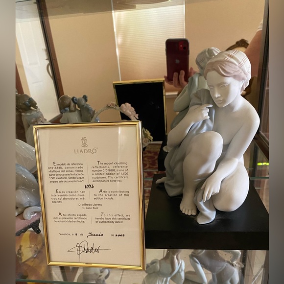 RETIRED 2004 ‘SOOTHING REFLECTIONS’ Lladro item# 01016888 - Picture 14 of 15
